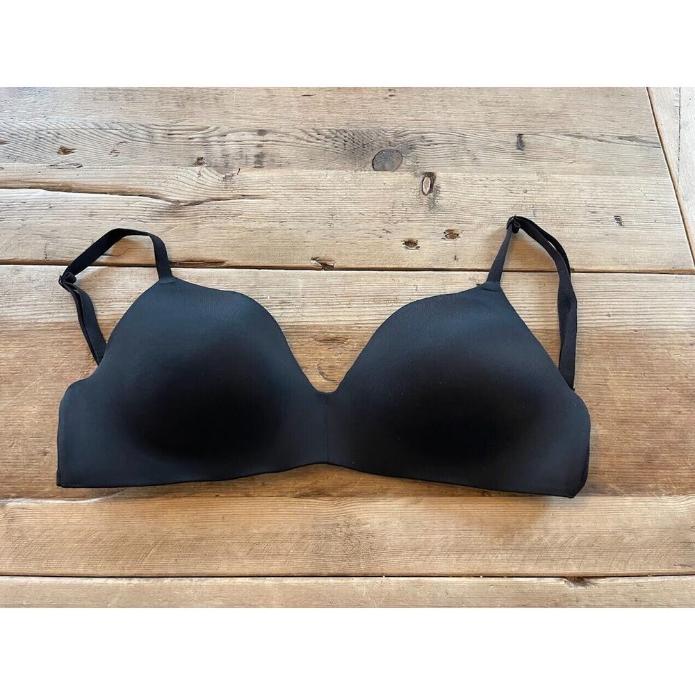 Victoria's Secret PINK Smooth Black 34DD Wear Everywhere Push Up Wireless Bra